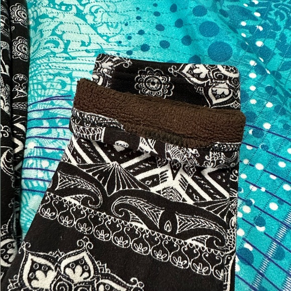 Youth Elephant Tribal Print Fleece Lined Leggings - Picture 2 of 5